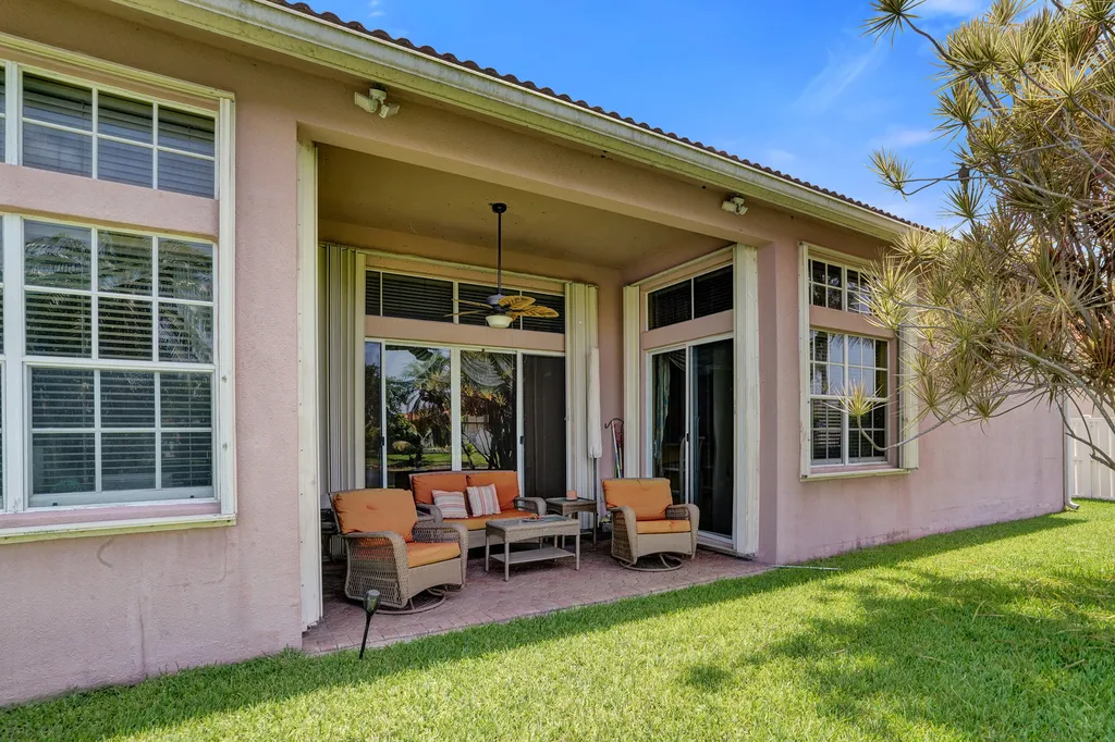 16413 NW 12th Street Pembroke Pines FL 33028