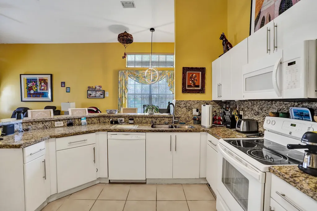 16413 NW 12th Street Pembroke Pines FL 33028