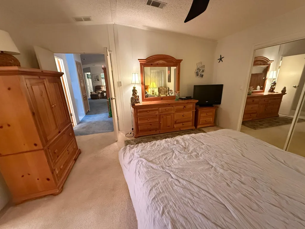 11055 SE Federal Hwy 38 Highway Hobe Sound FL 33455