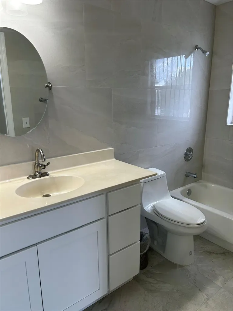 16404 NW 19th Street Pembroke Pines FL 33028