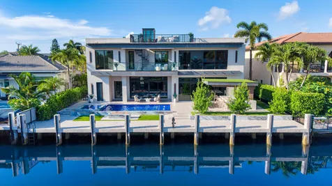 2441 NE 48th Court Lighthouse Point FL 33064