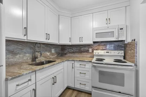 100 Shore Court North Palm Beach FL 33408