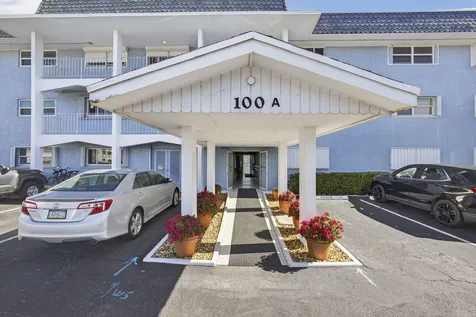 100 Shore Court North Palm Beach FL 33408