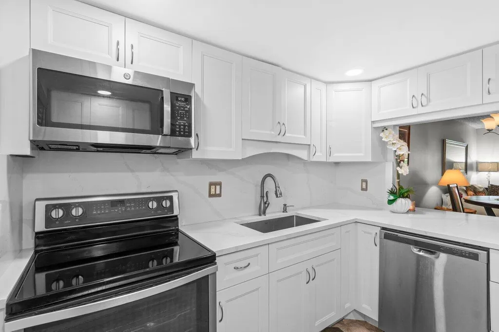 14721 Bonaire Boulevard Delray Beach FL 33446