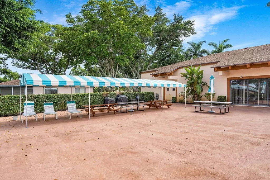 14721 Bonaire Boulevard Delray Beach FL 33446
