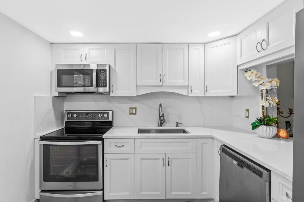 14721 Bonaire Boulevard Delray Beach FL 33446