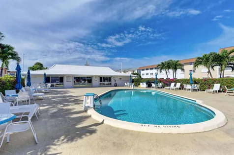 100 Shore Court North Palm Beach FL 33408