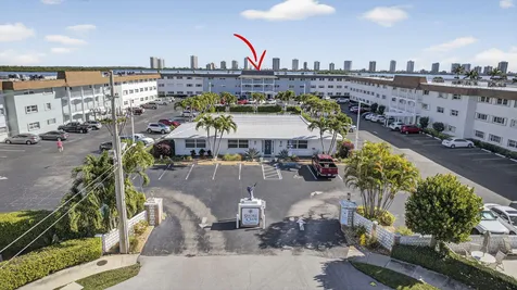 100 Shore Court North Palm Beach FL 33408