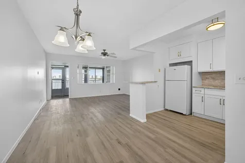 100 Shore Court North Palm Beach FL 33408