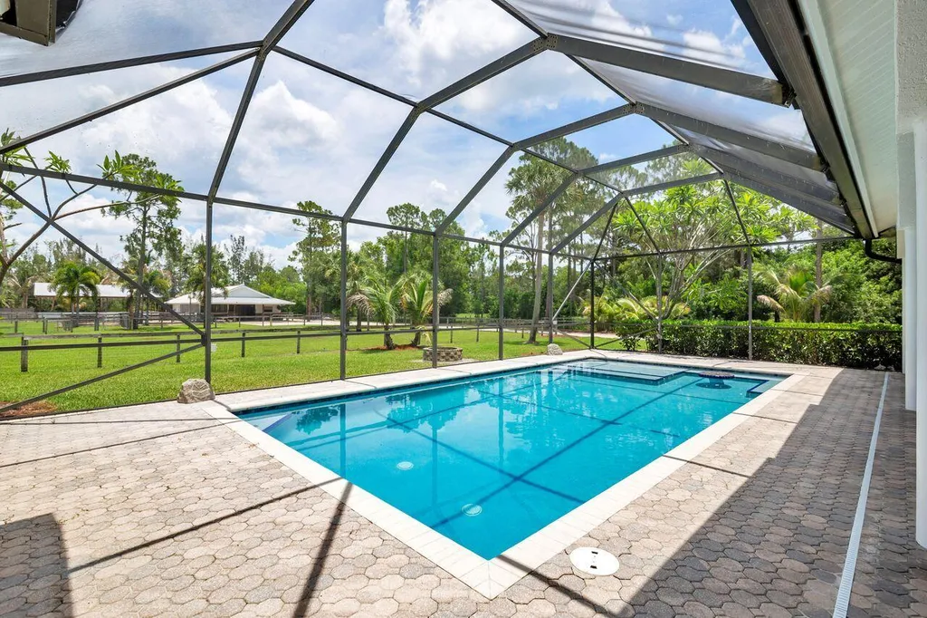 14819 Broken Arrow Place Palm Beach Gardens FL 33418