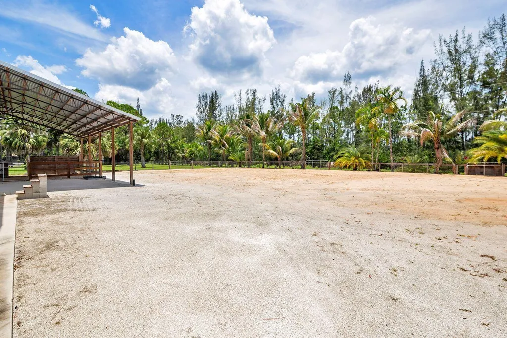 14819 Broken Arrow Place Palm Beach Gardens FL 33418