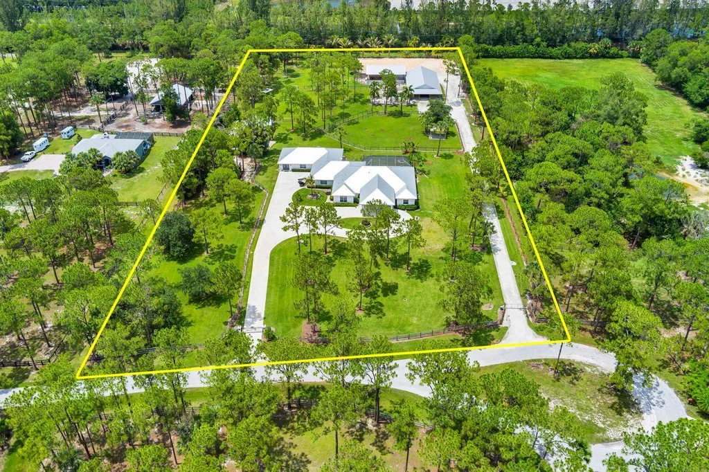 14819 Broken Arrow Place Palm Beach Gardens FL 33418