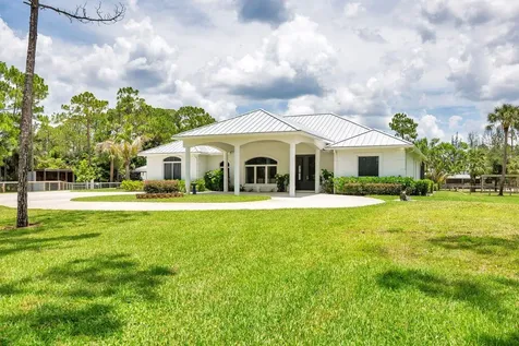 14819 Broken Arrow Place Palm Beach Gardens FL 33418