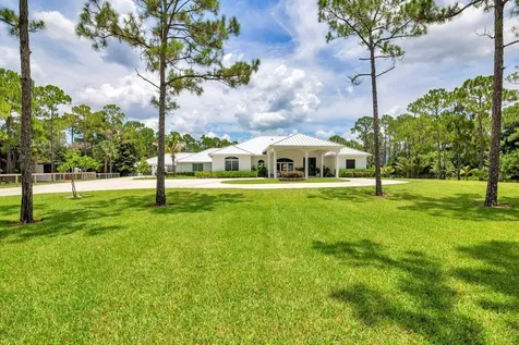 14819 Broken Arrow Place Palm Beach Gardens FL 33418
