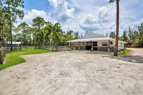 14819 Broken Arrow Place Palm Beach Gardens FL 33418