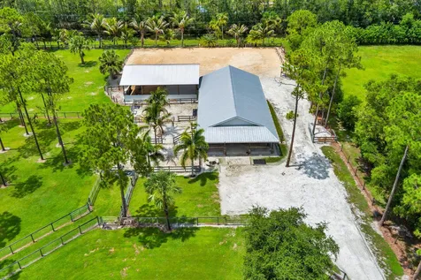 14819 Broken Arrow Place Palm Beach Gardens FL 33418