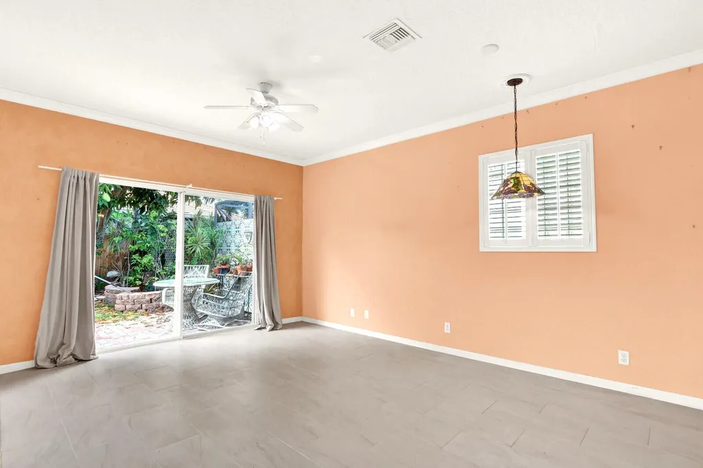 3167 El Camino West Palm Beach FL 33409