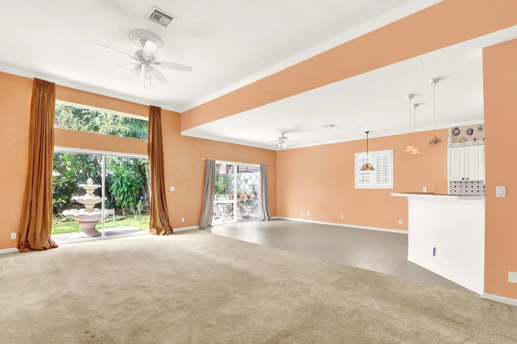 3167 El Camino West Palm Beach FL 33409
