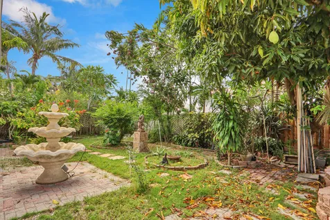 3167 El Camino West Palm Beach FL 33409