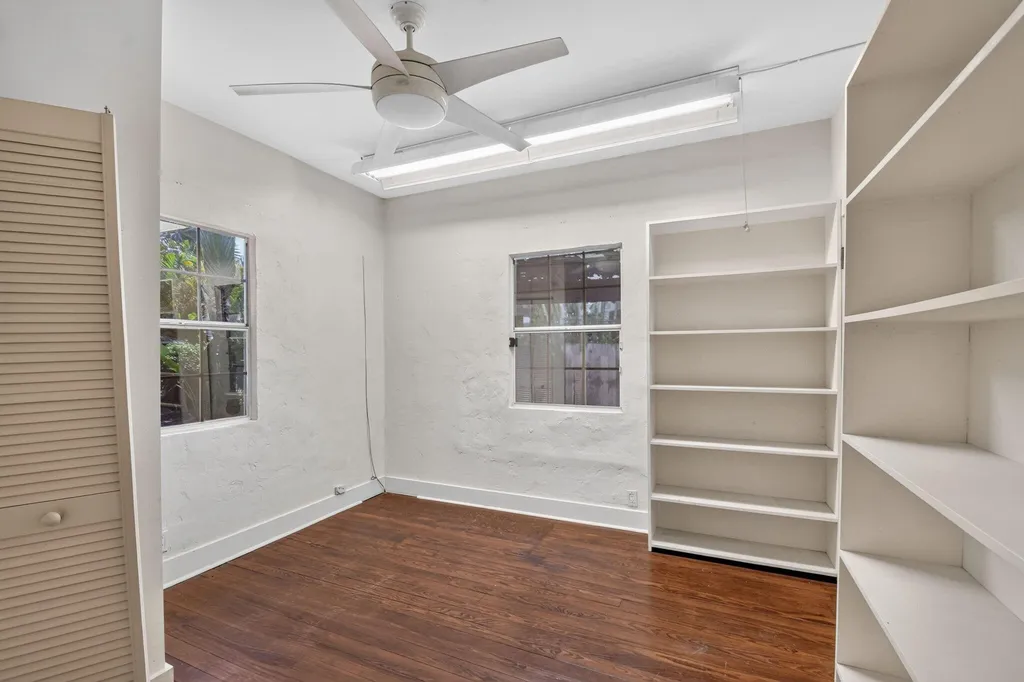 109 George Bush Boulevard Delray Beach FL 33444