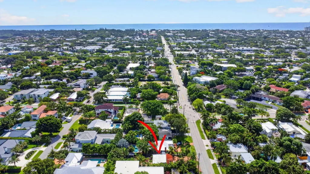 109 George Bush Boulevard Delray Beach FL 33444