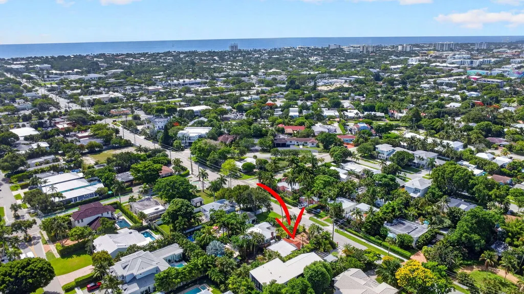 109 George Bush Boulevard Delray Beach FL 33444