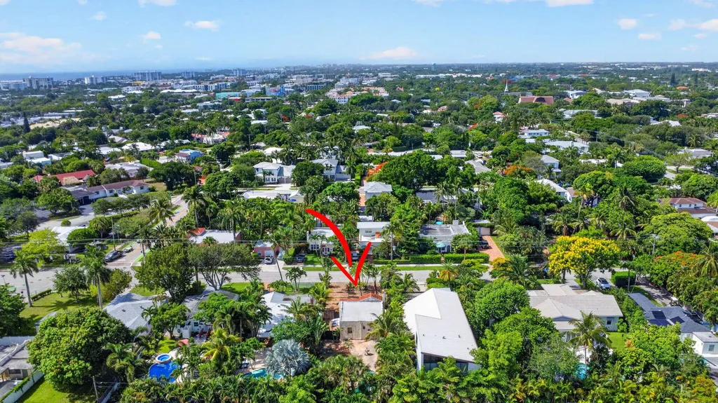 109 George Bush Boulevard Delray Beach FL 33444