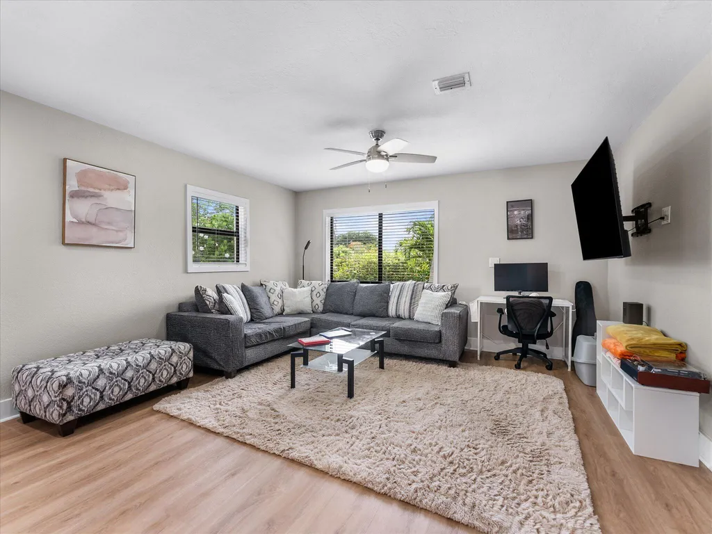 801 S B Street Lake Worth Beach FL 33460