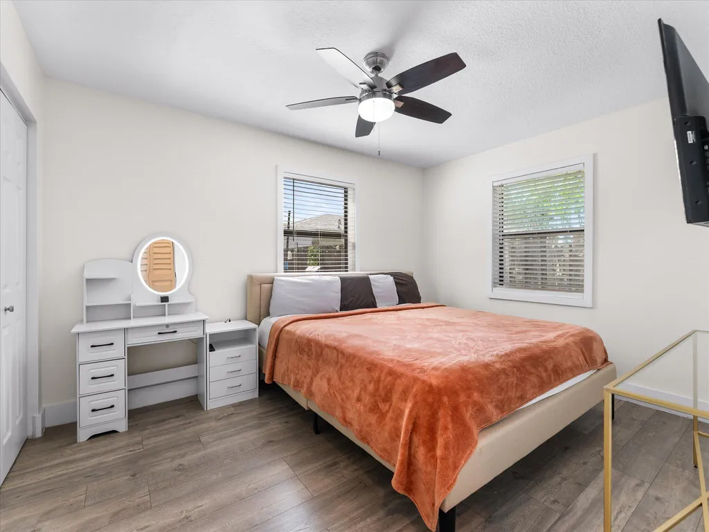 801 S B Street Lake Worth Beach FL 33460
