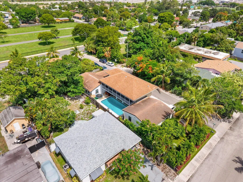 801 S B Street Lake Worth Beach FL 33460