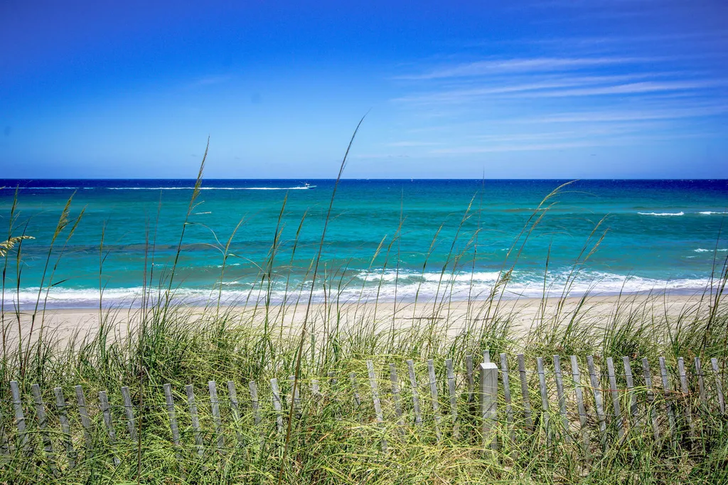 5540 N Ocean Drive Riviera Beach FL 33404