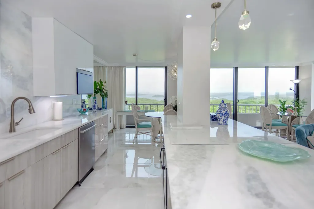 5540 N Ocean Drive Riviera Beach FL 33404