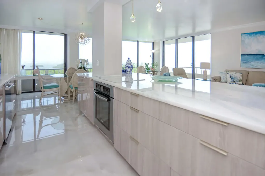 5540 N Ocean Drive Riviera Beach FL 33404