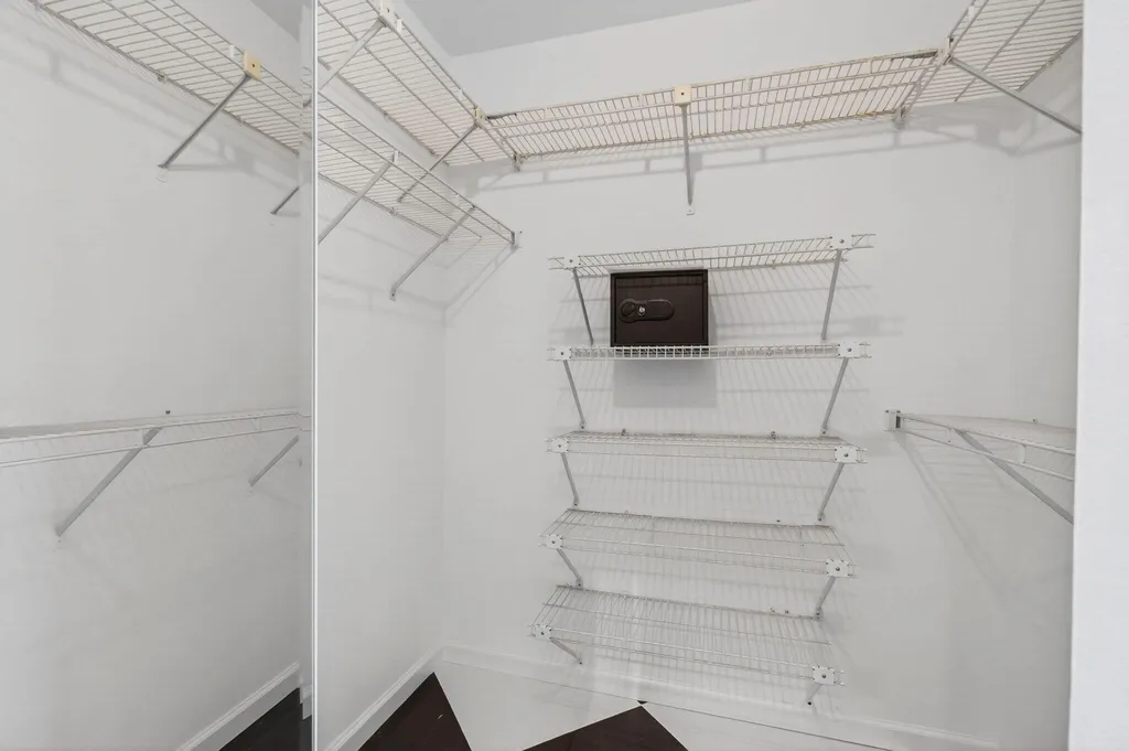 6105 Via Laguna Lane Boca Raton FL 33433