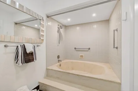 6105 Via Laguna Lane Boca Raton FL 33433
