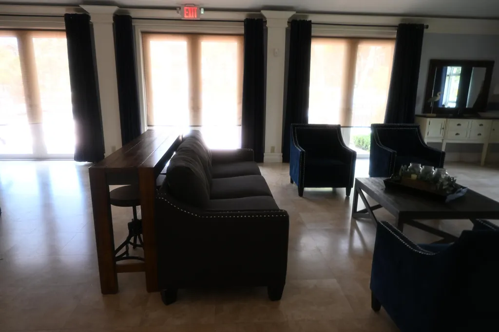 8721 Wiles Road SE Coral Springs FL 33067