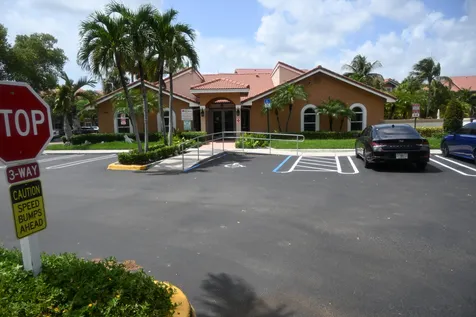 8721 Wiles Road SE Coral Springs FL 33067