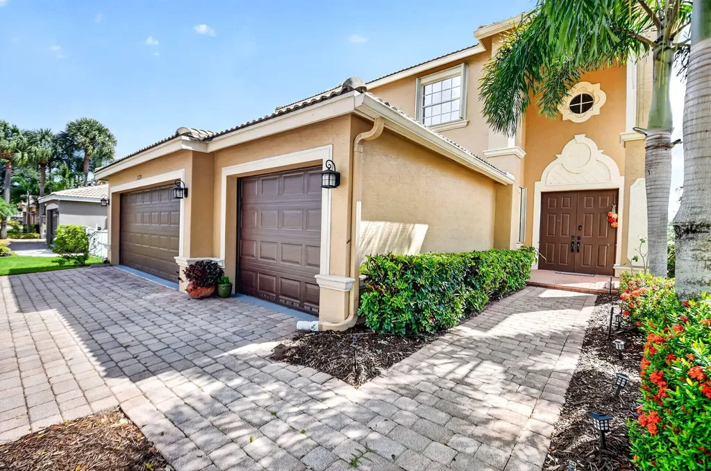 7228 Via Leonardo Lake Worth FL 33467