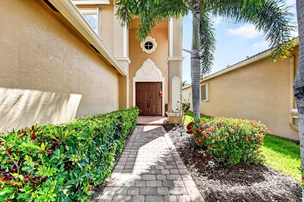 7228 Via Leonardo Lake Worth FL 33467