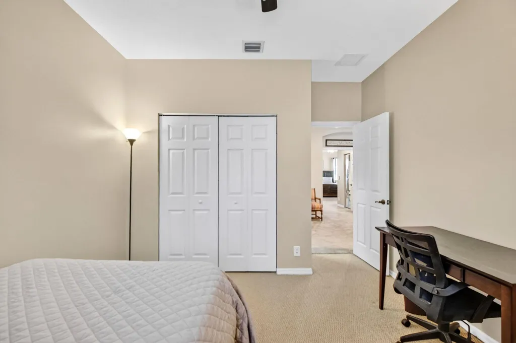7228 Via Leonardo Lake Worth FL 33467