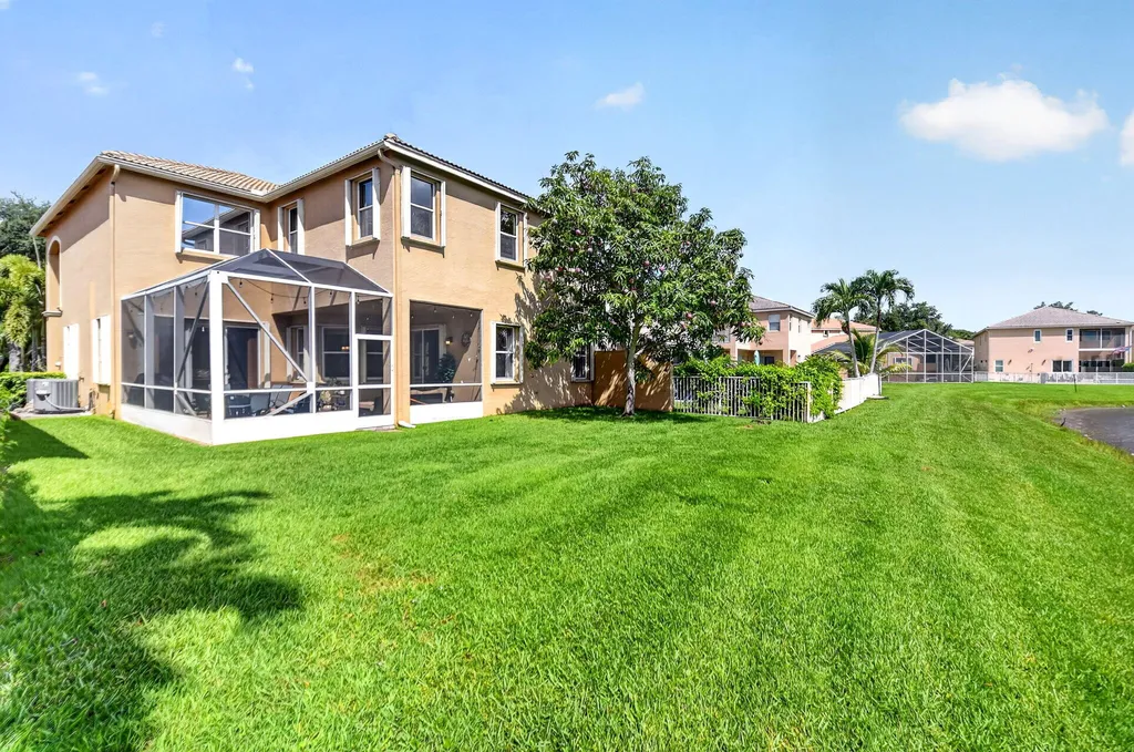 7228 Via Leonardo Lake Worth FL 33467