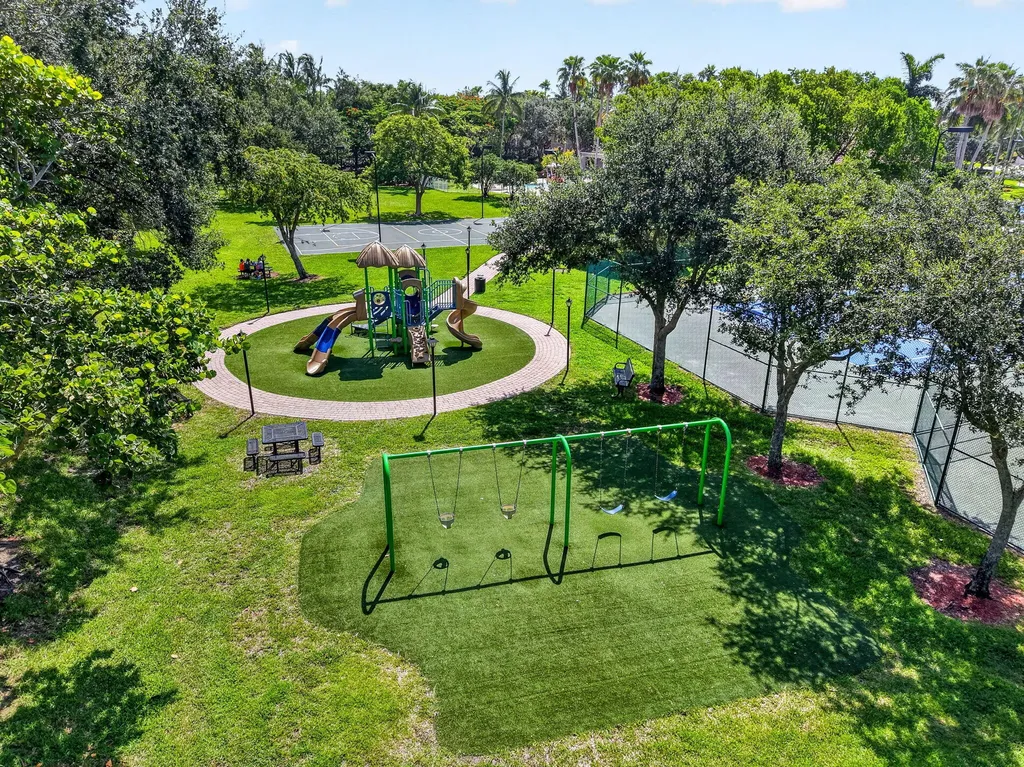 7228 Via Leonardo Lake Worth FL 33467