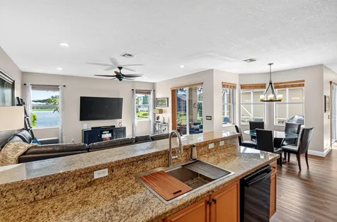 7228 Via Leonardo Lake Worth FL 33467