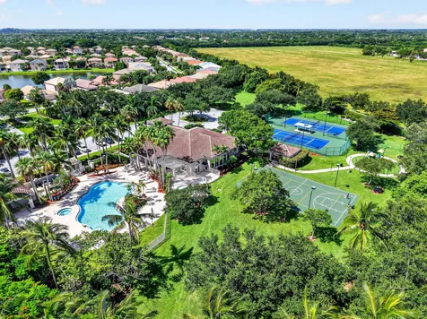 7228 Via Leonardo Lake Worth FL 33467