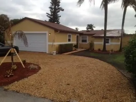 3830 Davis Road Palm Springs FL 33461