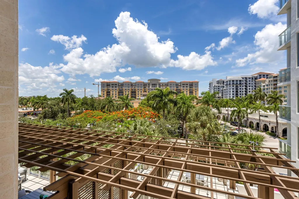 200 SE Mizner Boulevard Boca Raton FL 33432