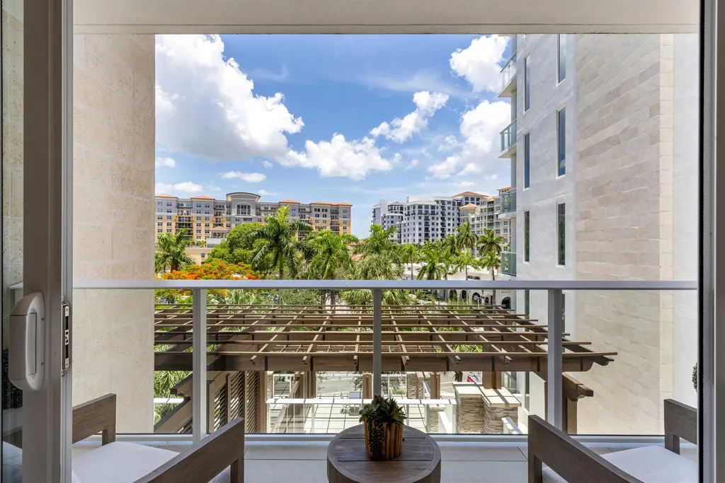 200 SE Mizner Boulevard Boca Raton FL 33432