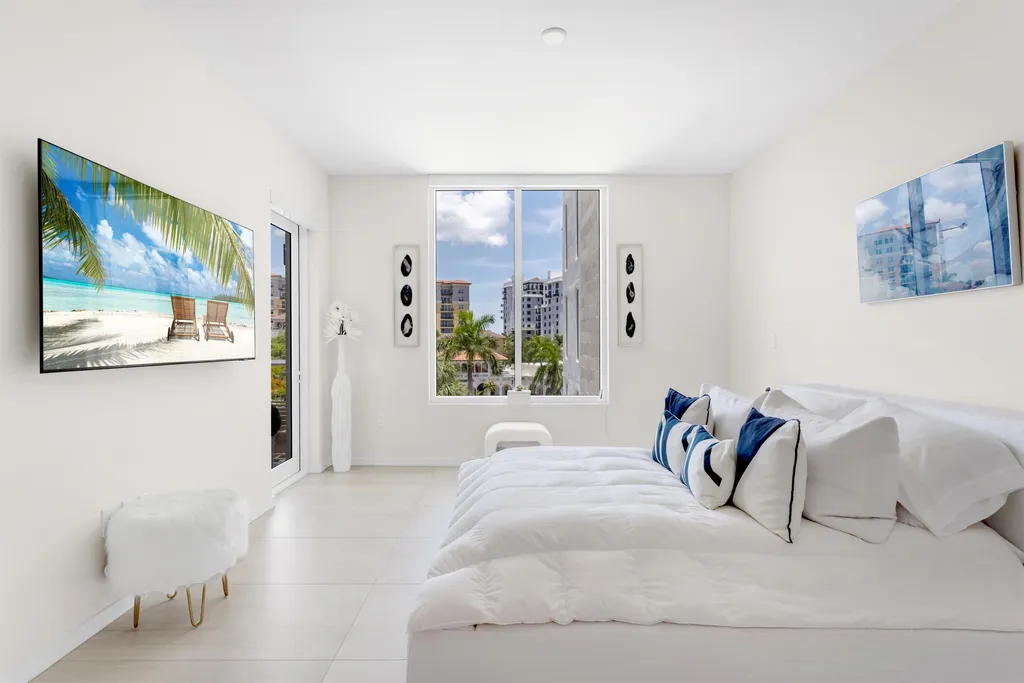 200 SE Mizner Boulevard Boca Raton FL 33432