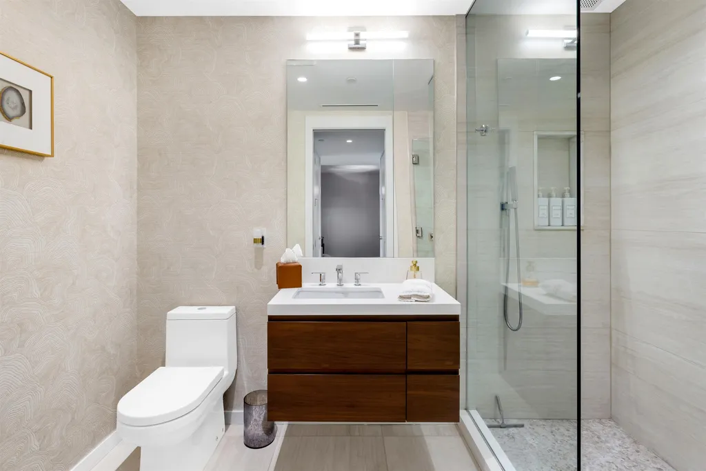 200 SE Mizner Boulevard Boca Raton FL 33432