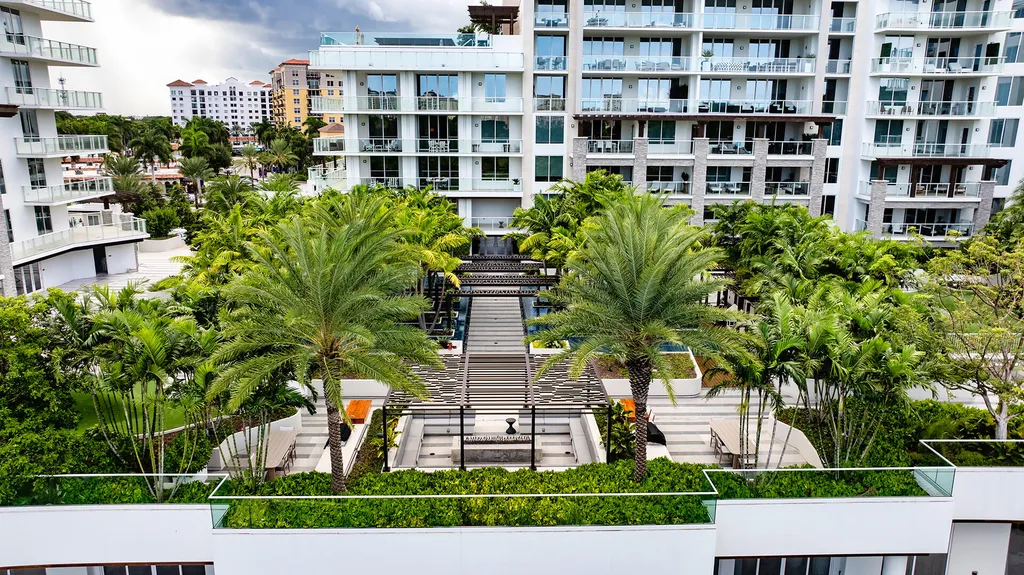 200 SE Mizner Boulevard Boca Raton FL 33432